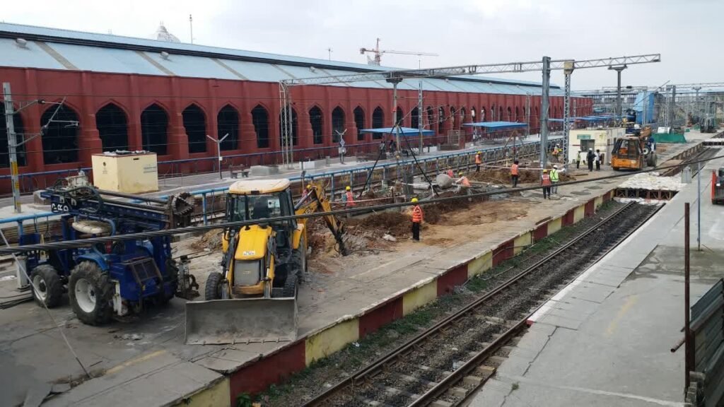 எழும்பூர் ரயில் நிலையத்தில் மின்சார ரயில் தற்காலிக அட்டவணை மாற்றம்